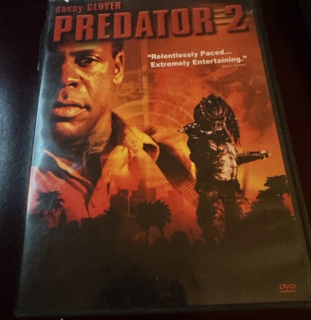 Predator 2  Vintage DVD Movie Original Release